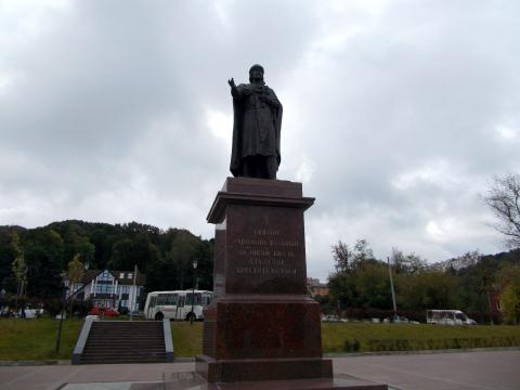 Памятник Владимиру Святому