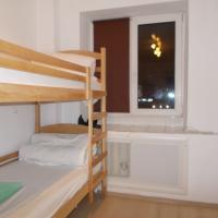 Внутри номера в "Oh, my Kant" (снято на всю ширину комнаты)