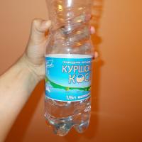 Такую водичку здесь можно купить за 15 рублей