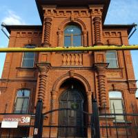 Хостел на Кутузова 30, какое здание загубили...