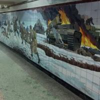 Мозаика в подземном переходи на военную тематику