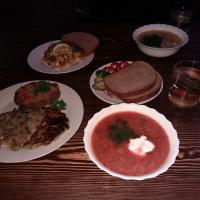 Два вкусных обеда в ялтинской столовой «У Солохи»