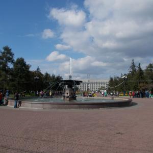 Фонтан на площади Кирова