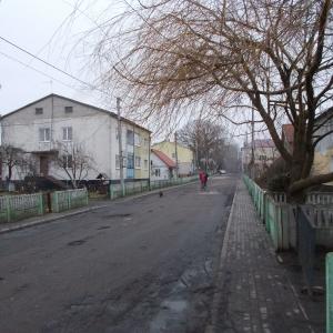 Центр посёлка Рыбачий: улица Победы