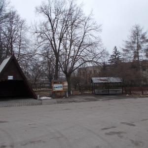 Треугольная остановка автобуса Треугольная остановка автобуса