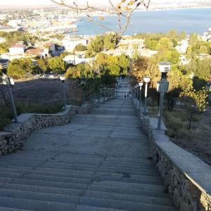 Большая Митридатская лестница